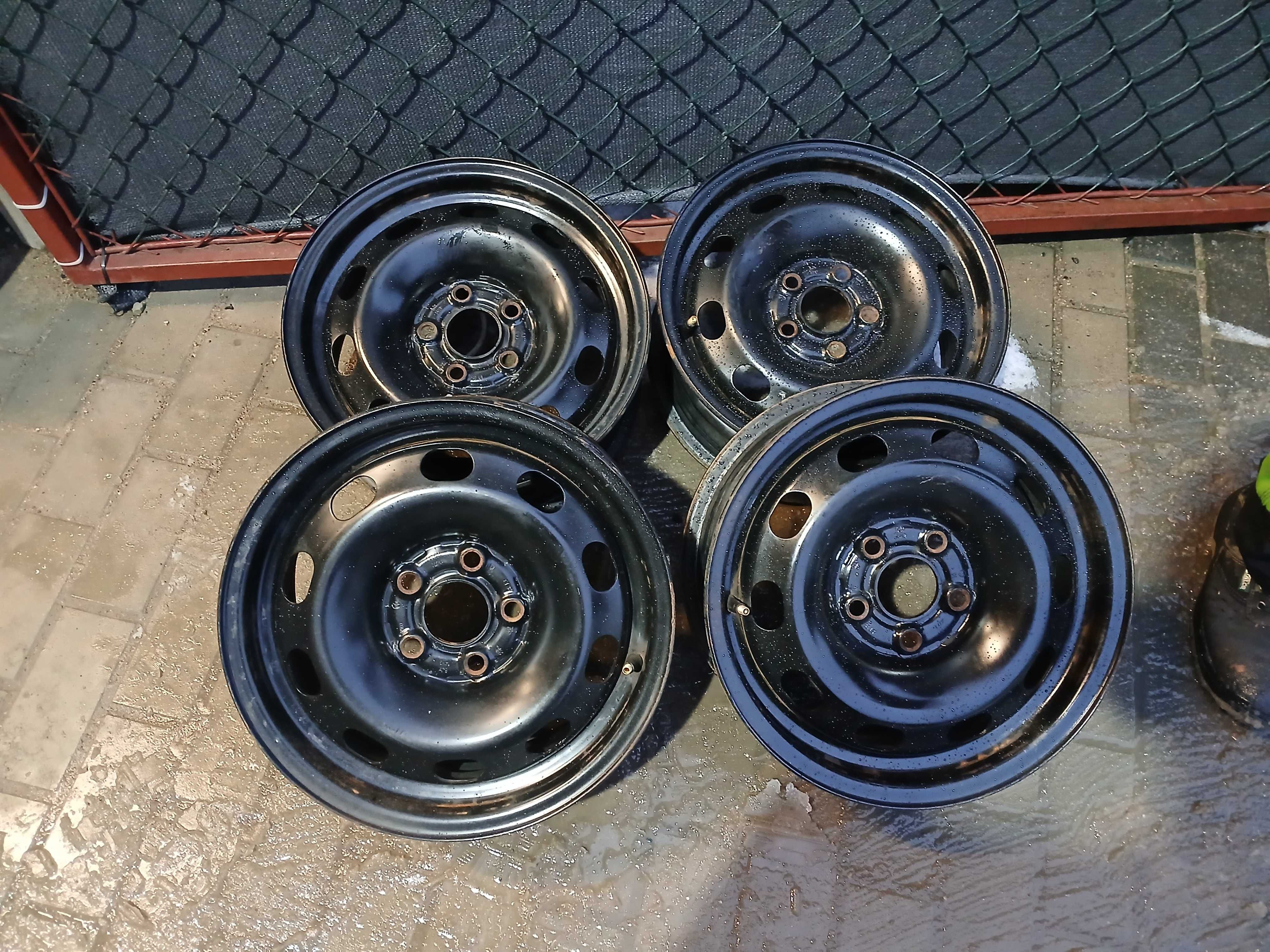 4x używane felgi stalowe 14x6J 5x100 Skoda Fabia Vw Polo