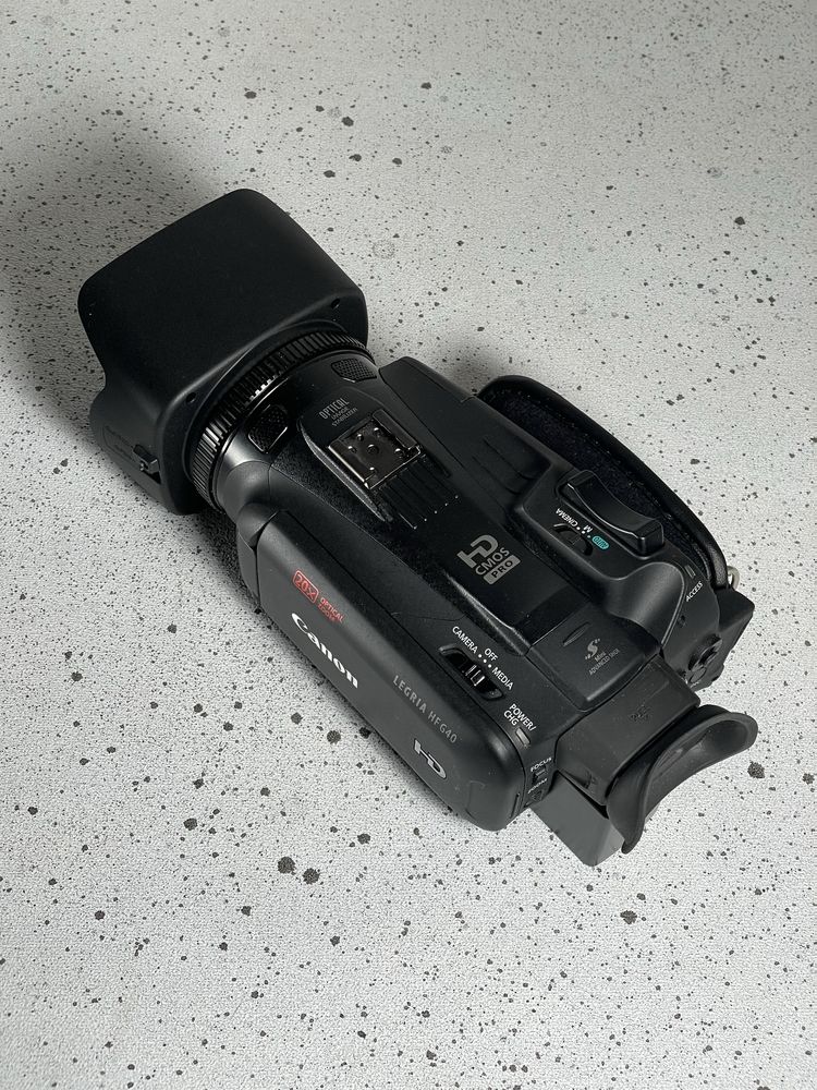 Вживаний - Canon Legria HF G40 - топова відеокамера