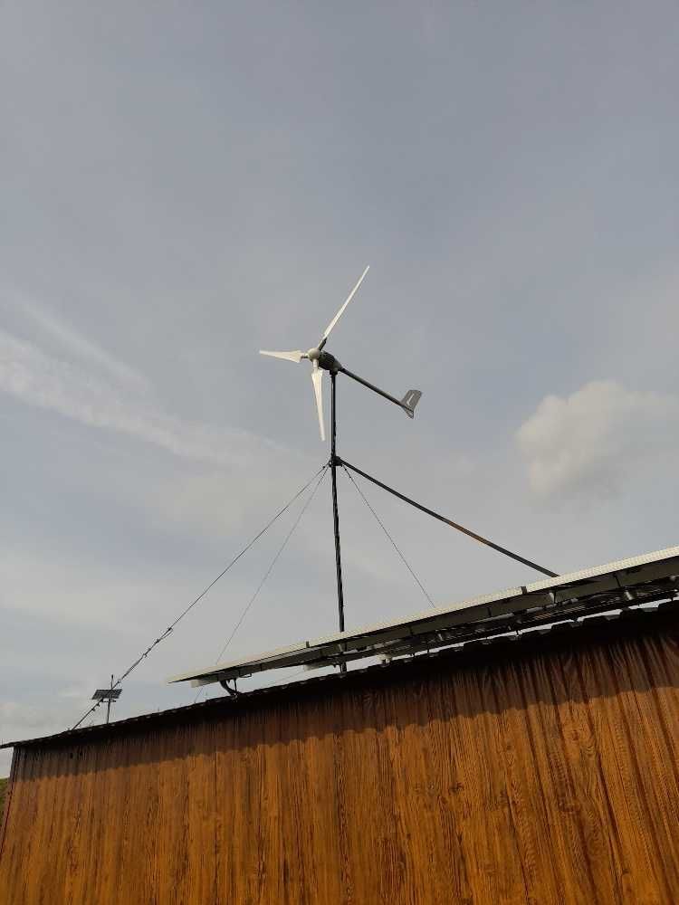 Elektrownia wiatrowa 2000W kompletna Turbina + inwerter on-grid