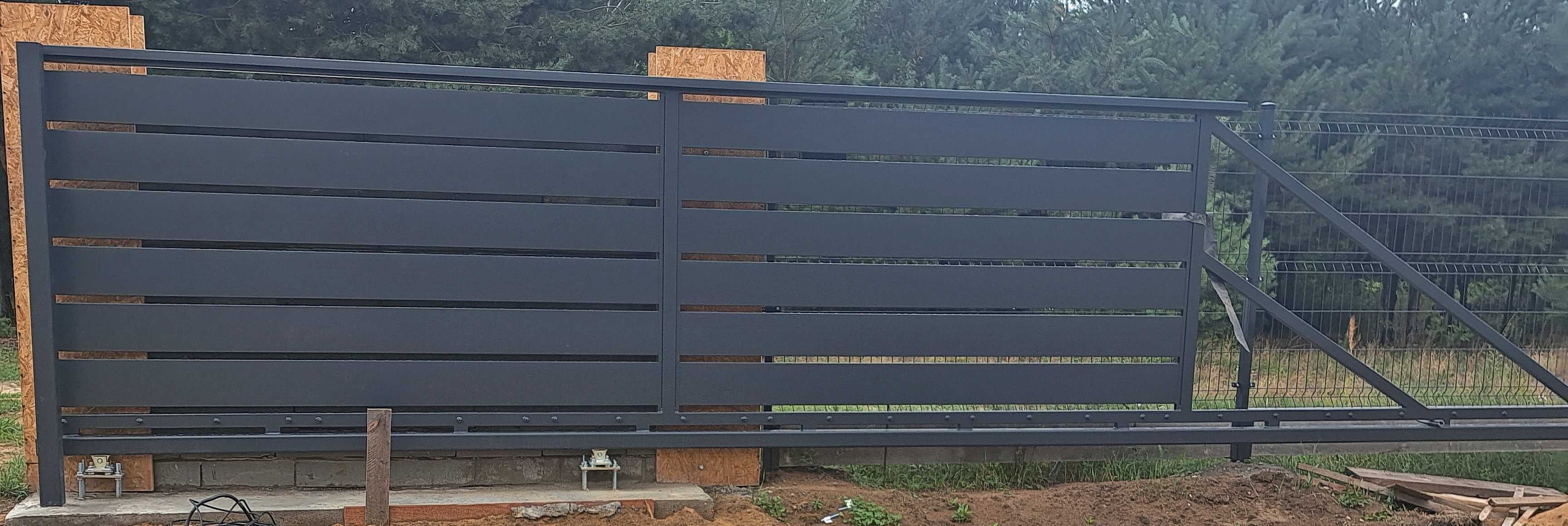 Brama przesuwna wysoka palisada 4000x1500 w komplecie monterskim