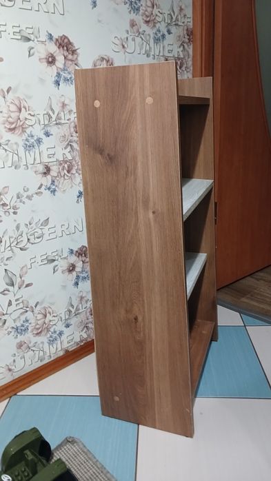 Книжный стеллаж.Книжные полки.