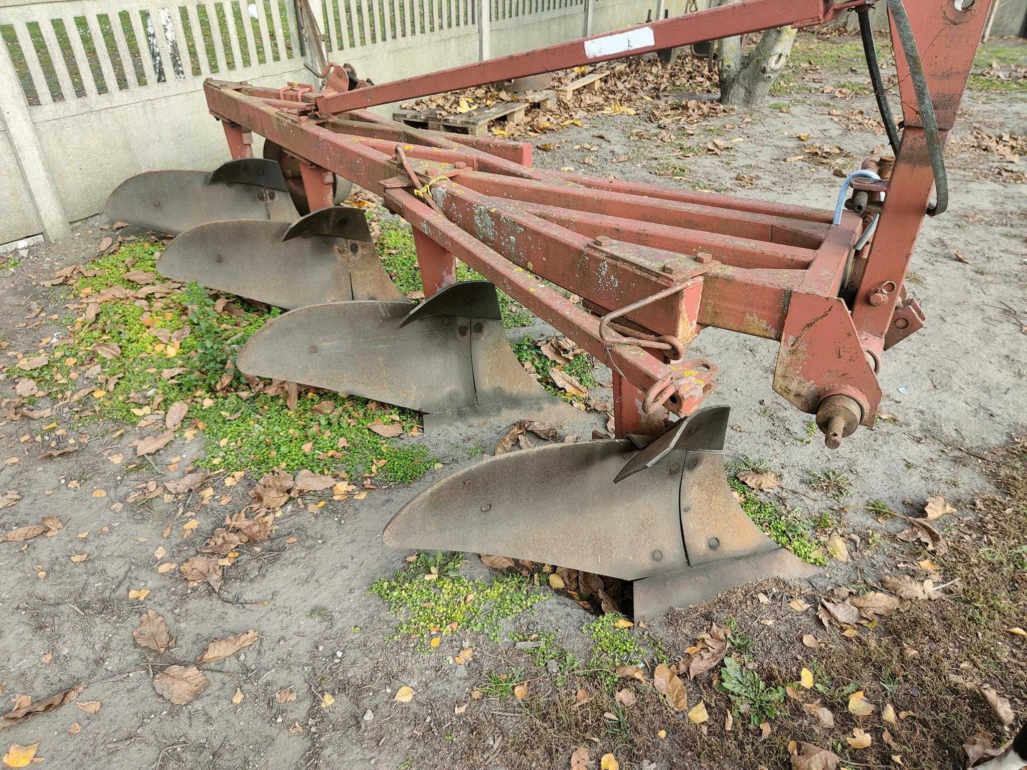 Pług zagonowy 4 skibowy AWEMAK