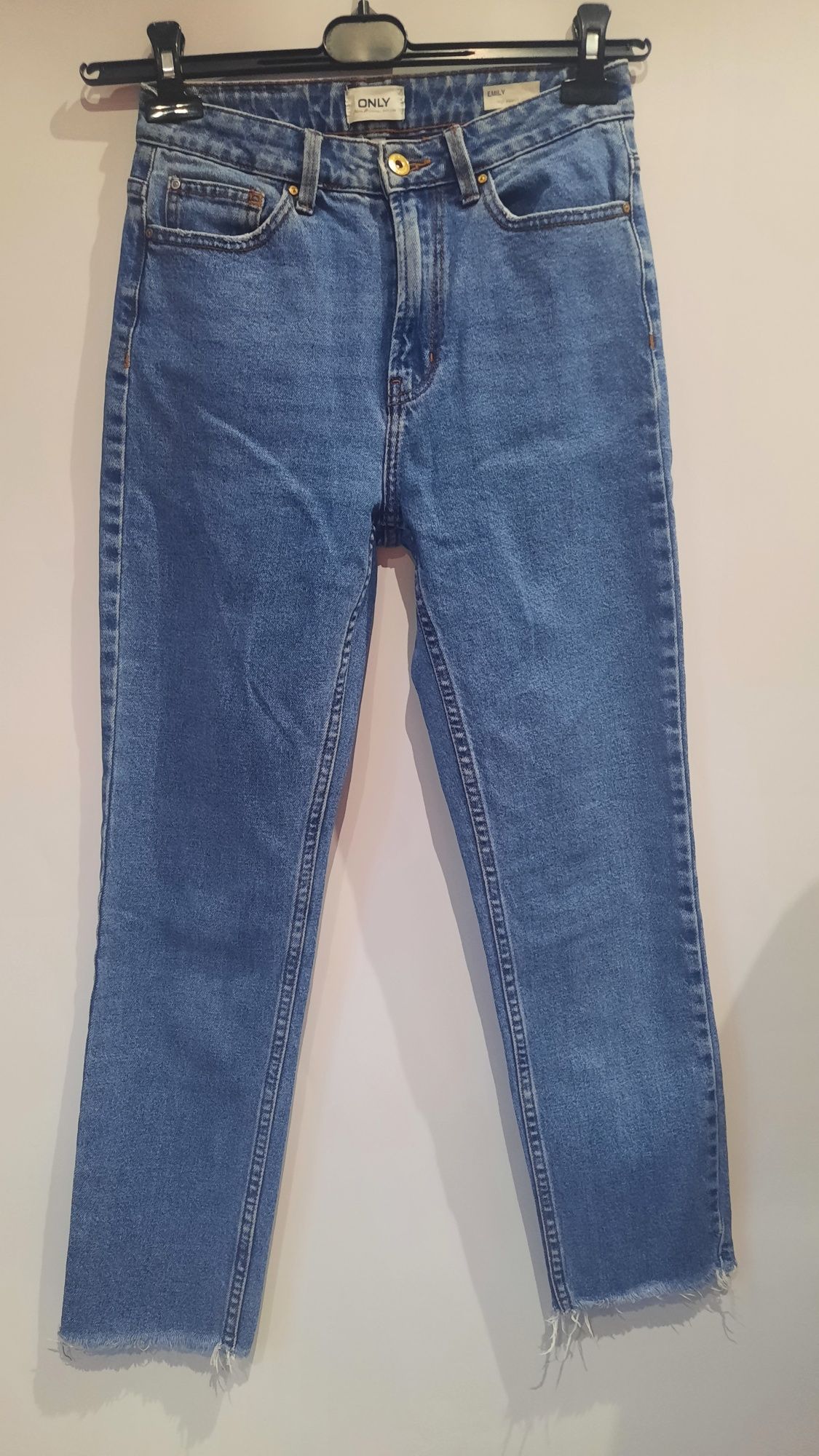 Only Spodnie jeansowe damskie rozmiar 26/32
 Spodnie jeansowe damskie
