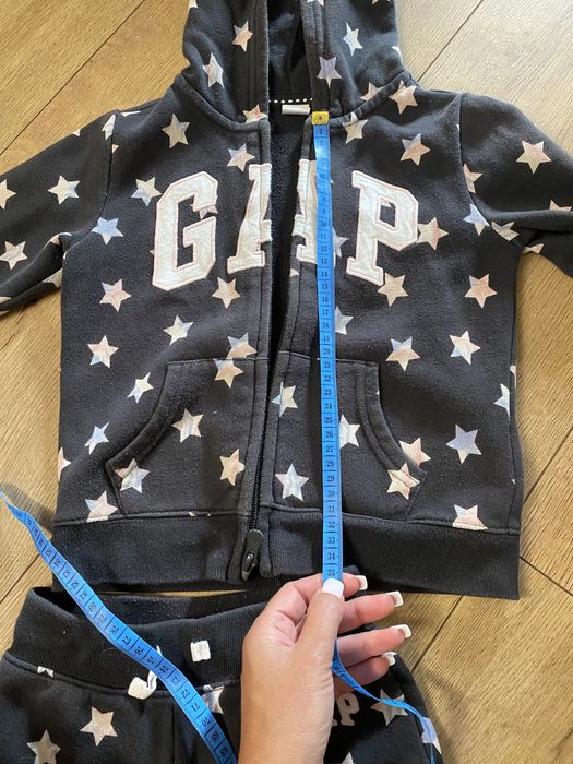 Костюм Gap на 4-5 років 104-110 см