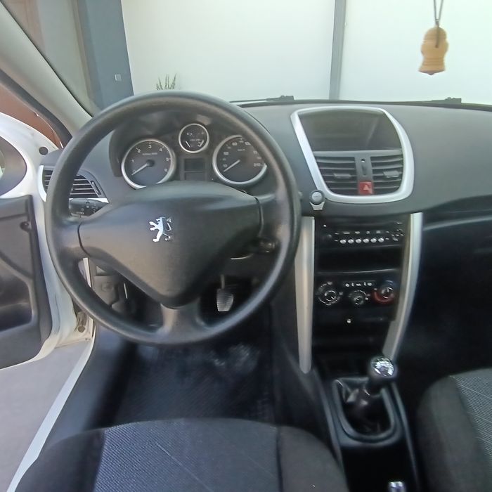 Peugeot 207 HDI 5Lug