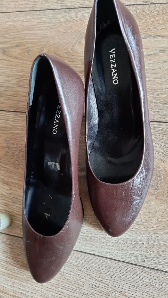 Nowe włoskie pantofle, brąz,  Vezzano- 37