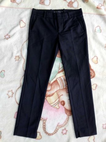 Czarne eleganckie spodnie w kant Zara 34