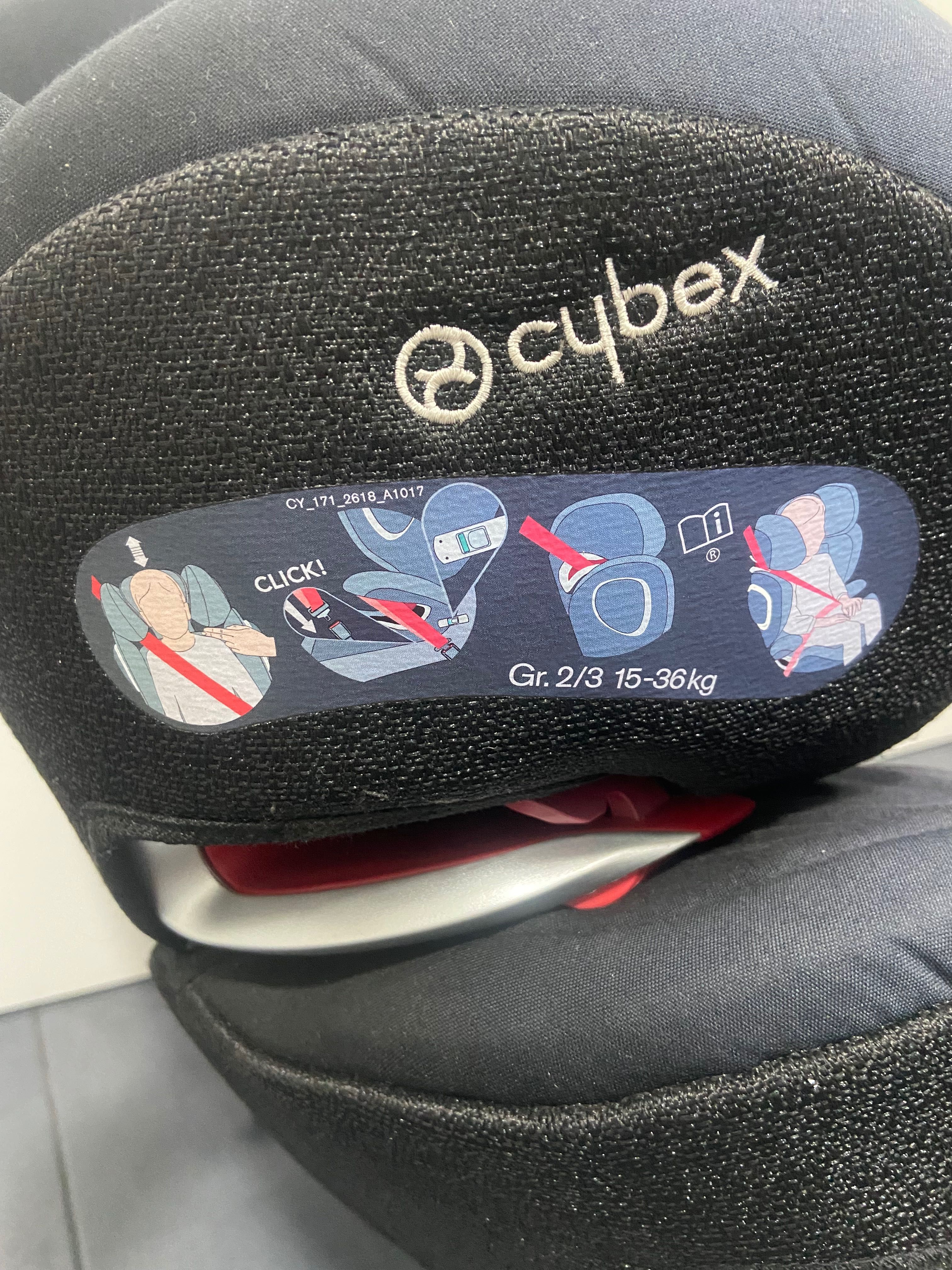 Cadeira Cybex 15/36kg cor preto