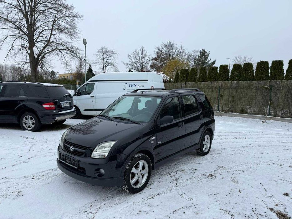 Suzuki Ignis 1,3 Benzyna 94 KM  2005 rok   Ładny Zadbany Samochód