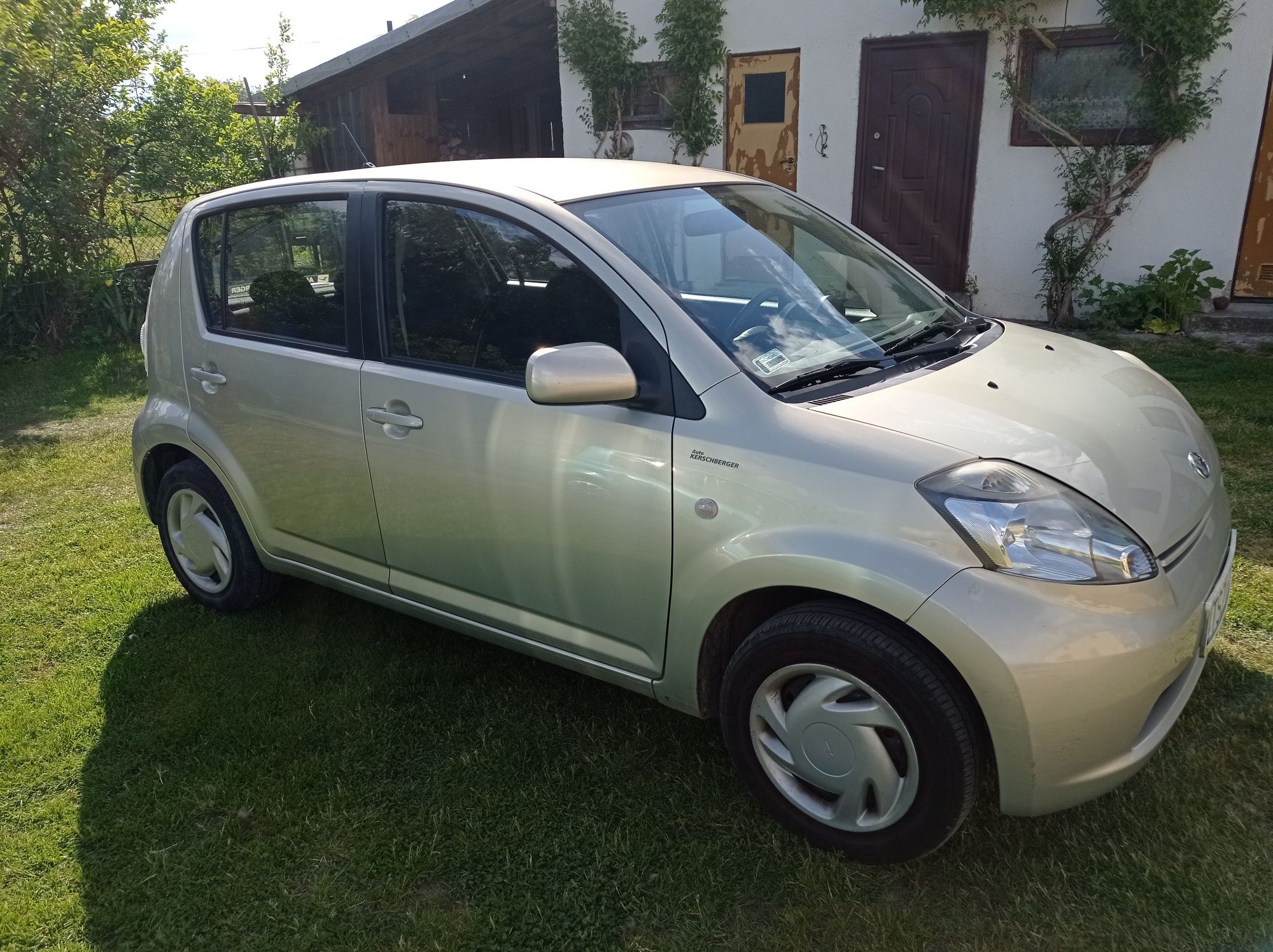 Daihatsu Sirion 1.3 benzyna