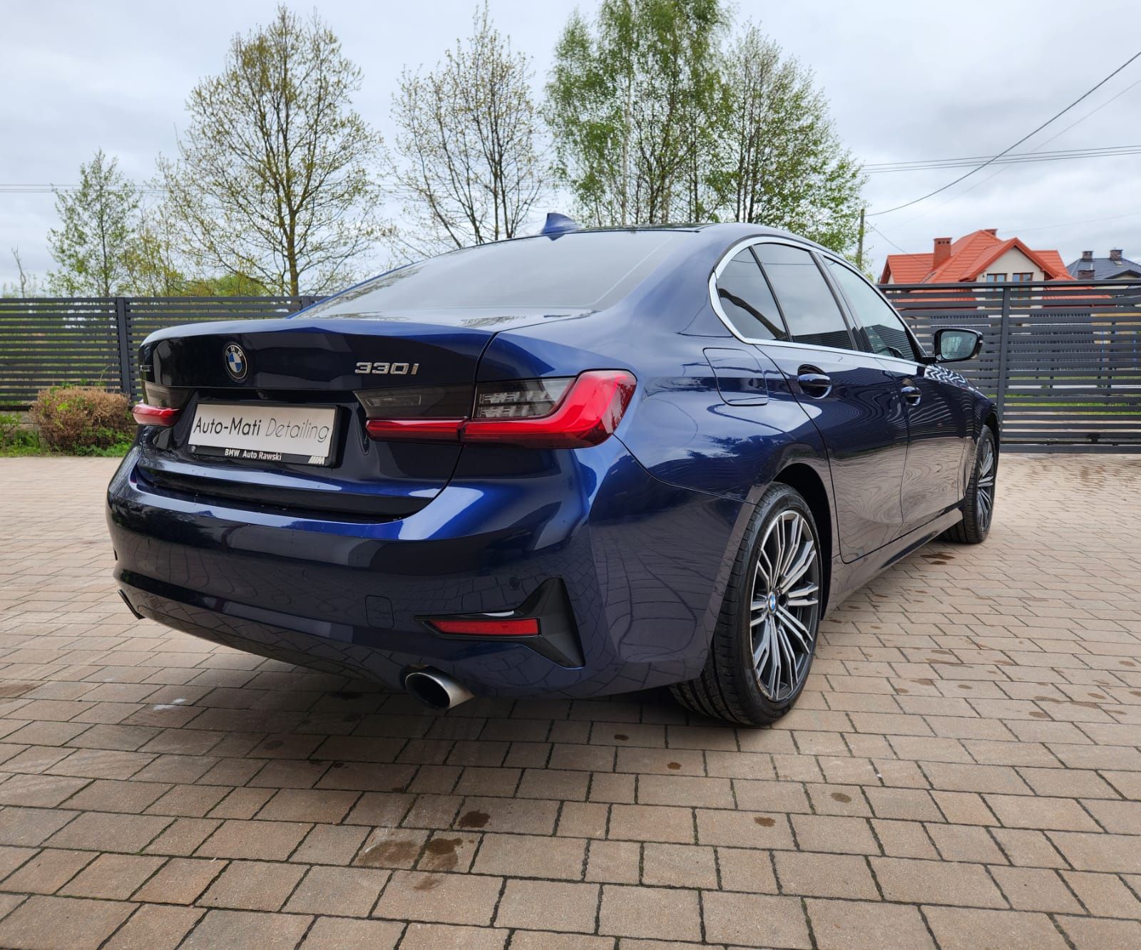BMW 330i benzyna xDrive