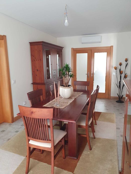 Mobilia de sala jantar completa