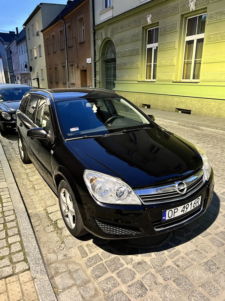 Opel Astra 2008 Benzyna