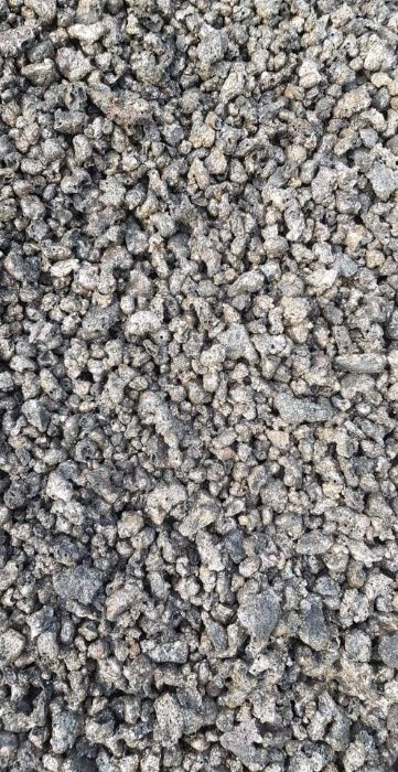 Żużel(szlaka)Na utwardzenie terenu.