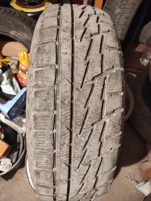 Продам гуму зимову Преміорі 195*65*15