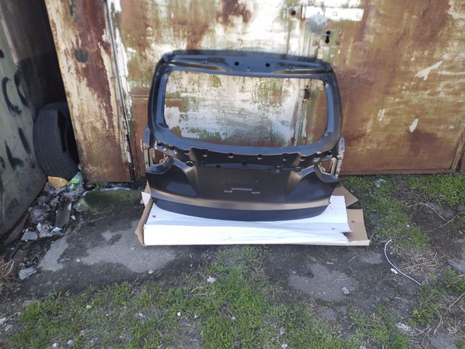 Ляда кришка багажника Hyundai ix35