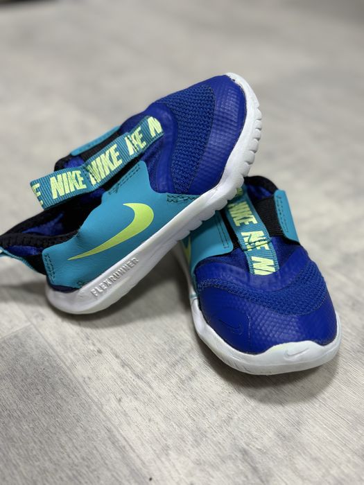 Дитячі кросівки adidas flex runner