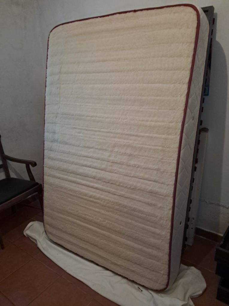 Estrado Articulado + Colchão