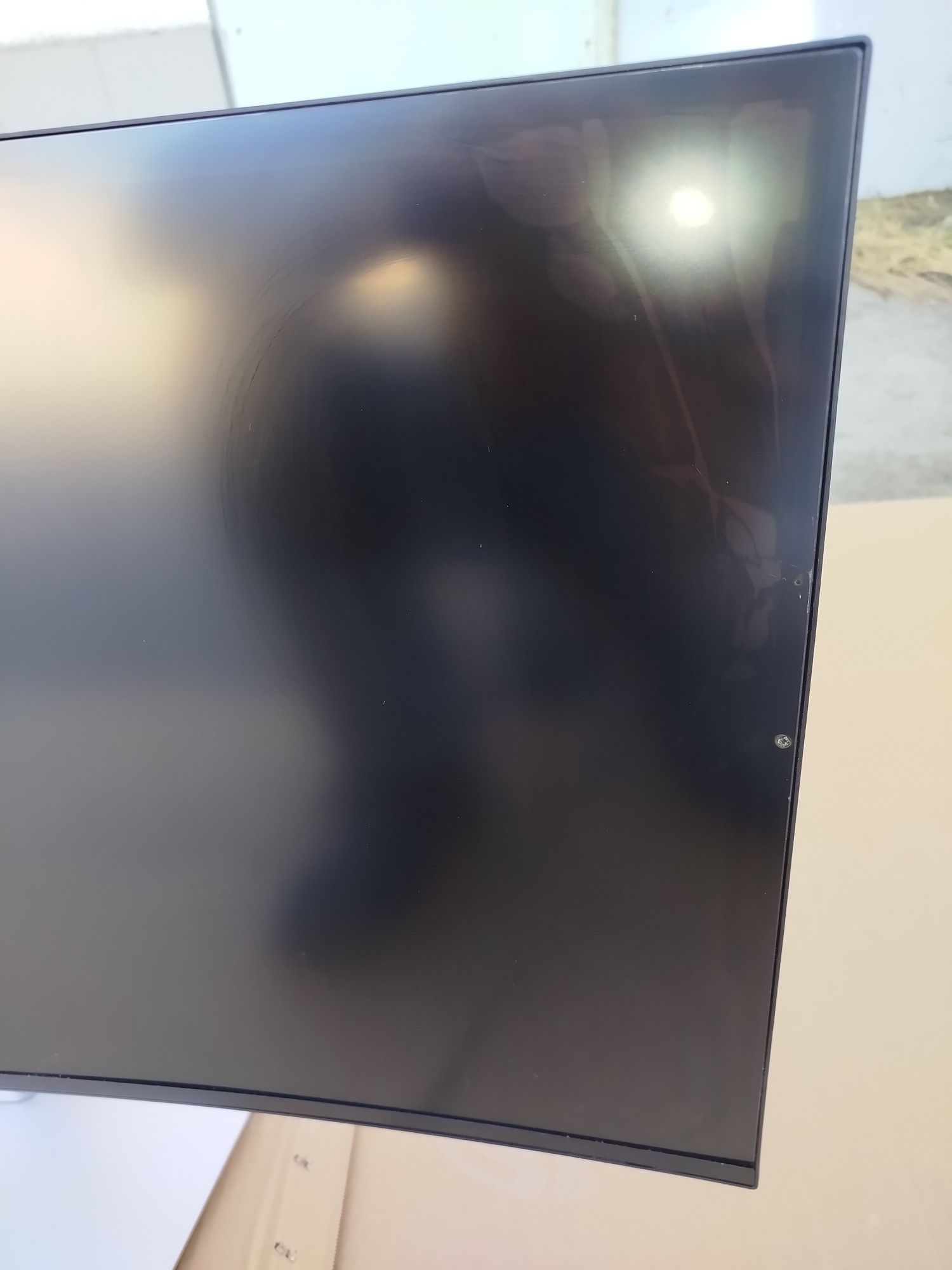 Monitor DELL , model U4021QW, uszkodzony