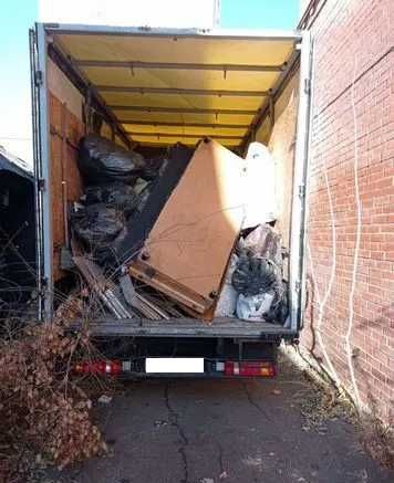 Вивіз сміття Хотянівка Осещина Вишгород Новосілки Лебедівка Погреби