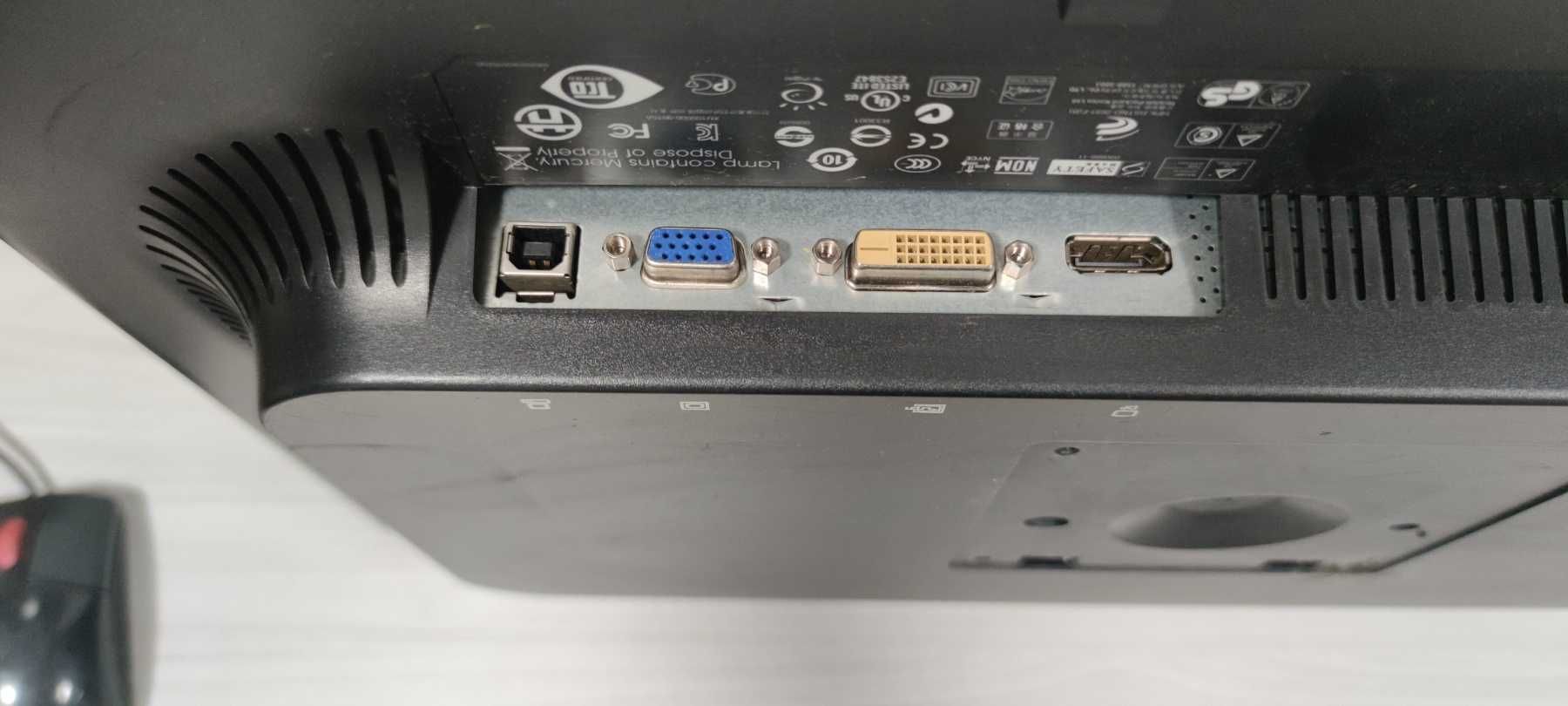 Монітор HP 22" (55,9 см) LA2205WG, WSXGA+, VGA, DVI, DisplayPort, USB