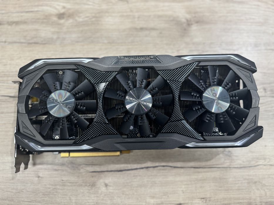 Zotac  GTX 1080 AMP Extreme
