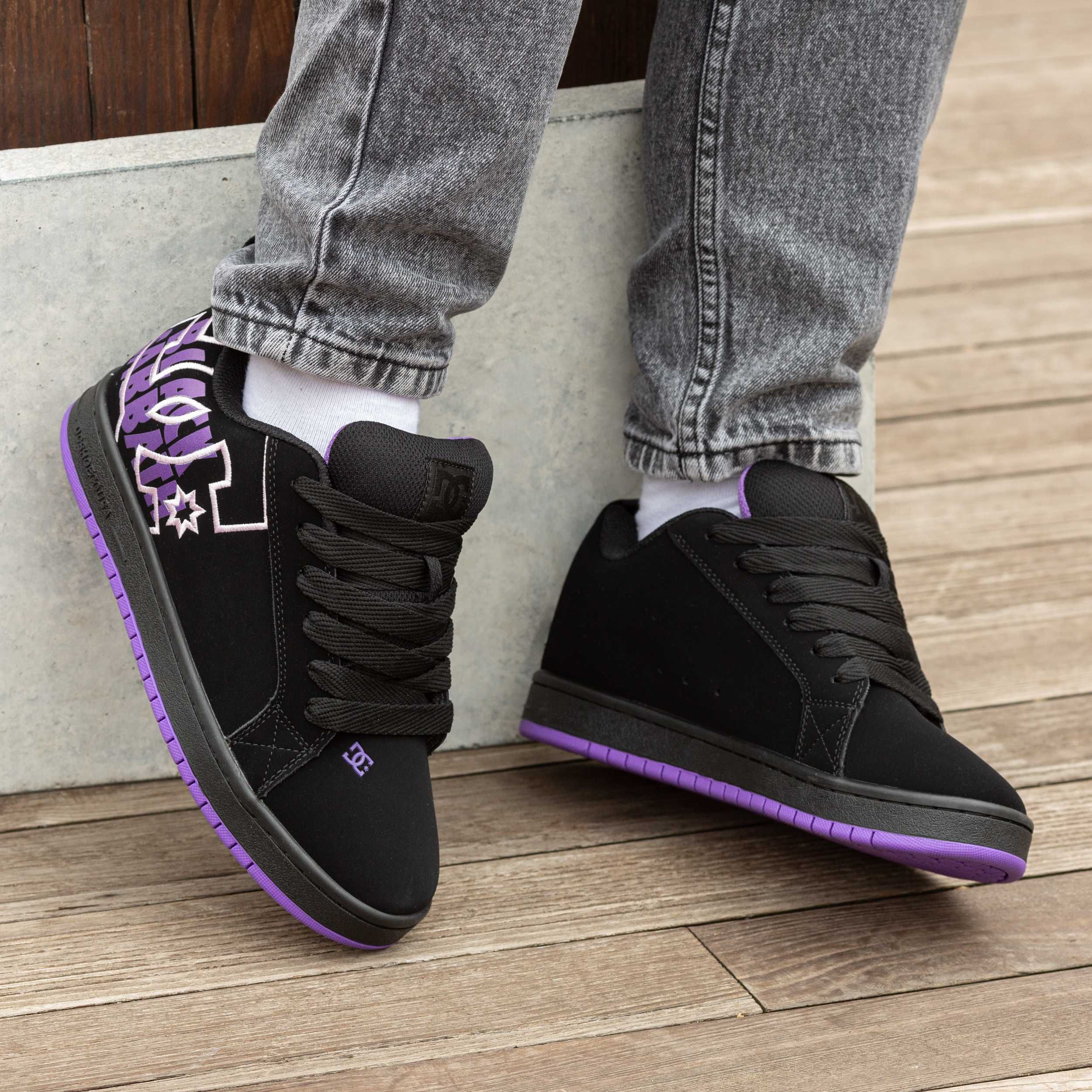 БЕЗ передплат DC Shoes Court Graffik Black Purple