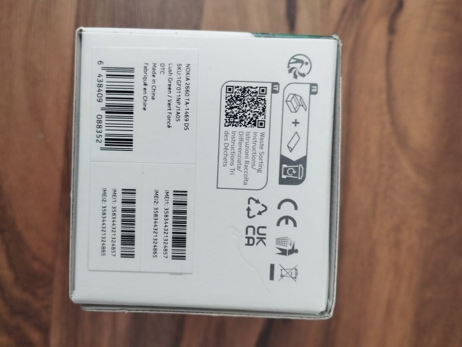 Мобильный телефон Nokia 2660 Flip