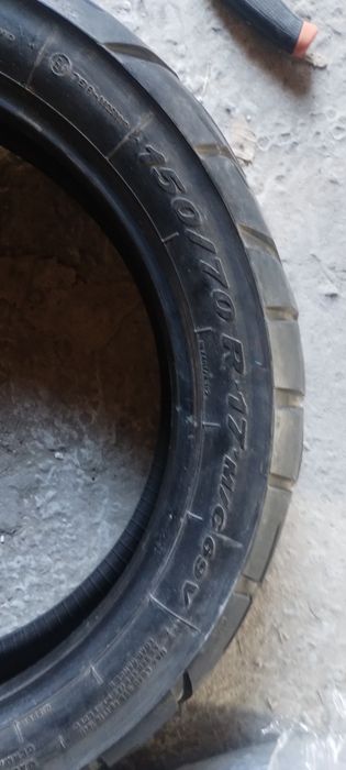 Шини мото Bridgstone