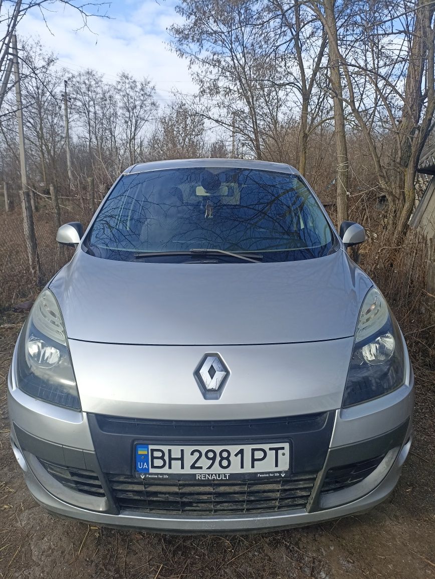 Продам Renault Scenic lll