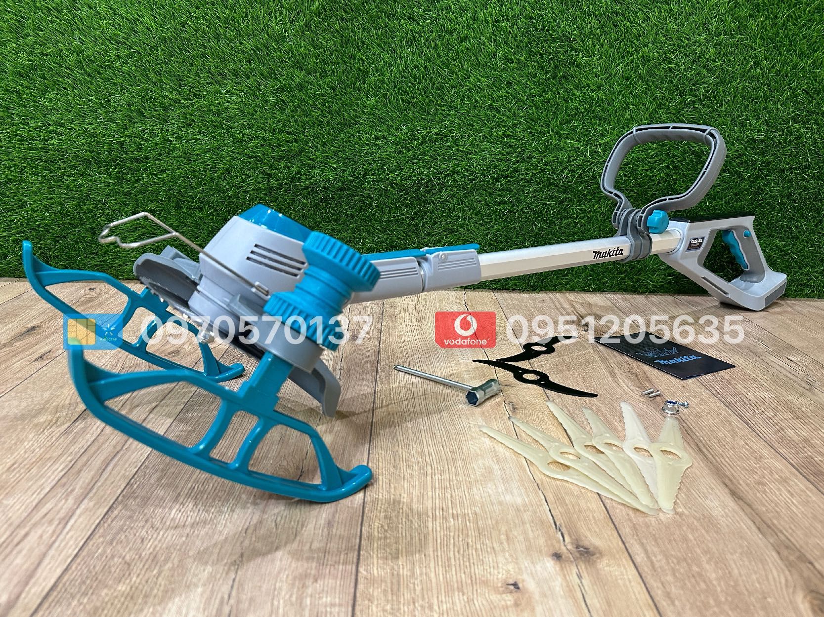 Триммер акумуляторний Makita DUR230BL Без акумулятора та зарядного