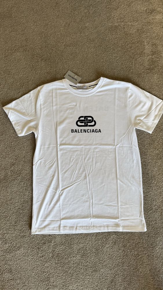 Tshirt Balenciaga