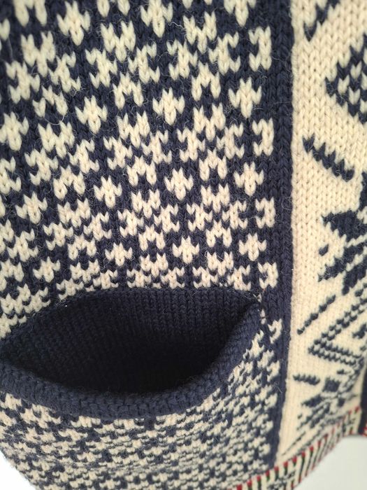 Светер Nordstrikk, оригінал, новий,  ручна робота, комфортний, теплий