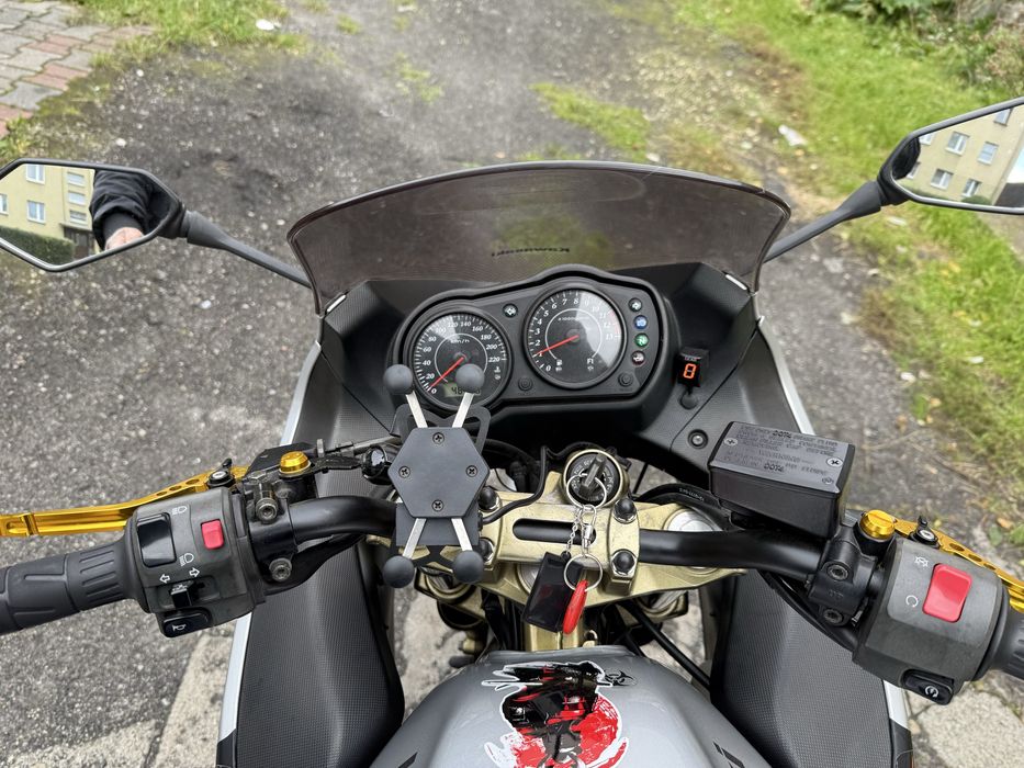 Kawasaki er6f 650 wtrysk. nowe opony s21, dodatki