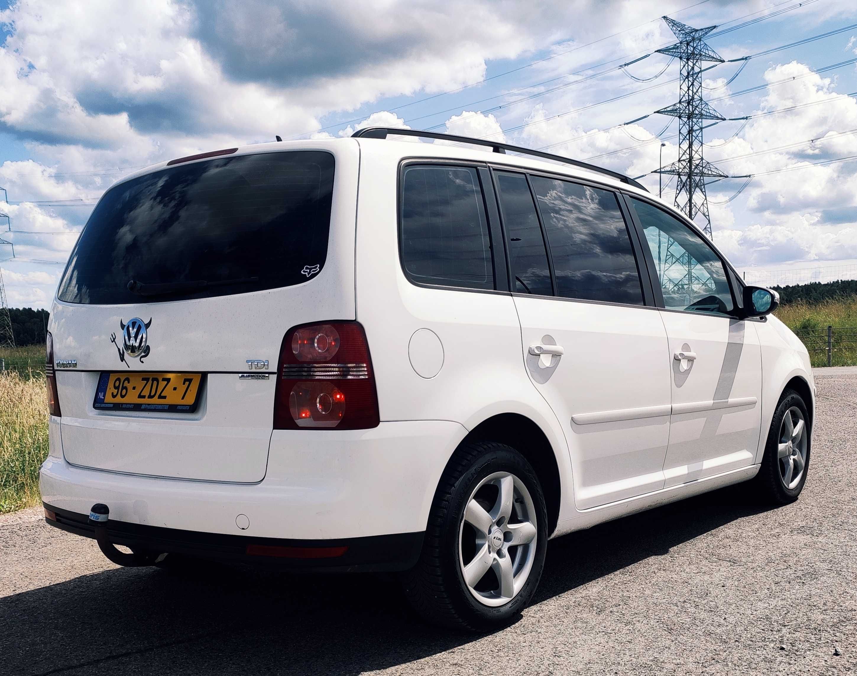 VW Touran 1,9 TDI 130 km sprowadzony