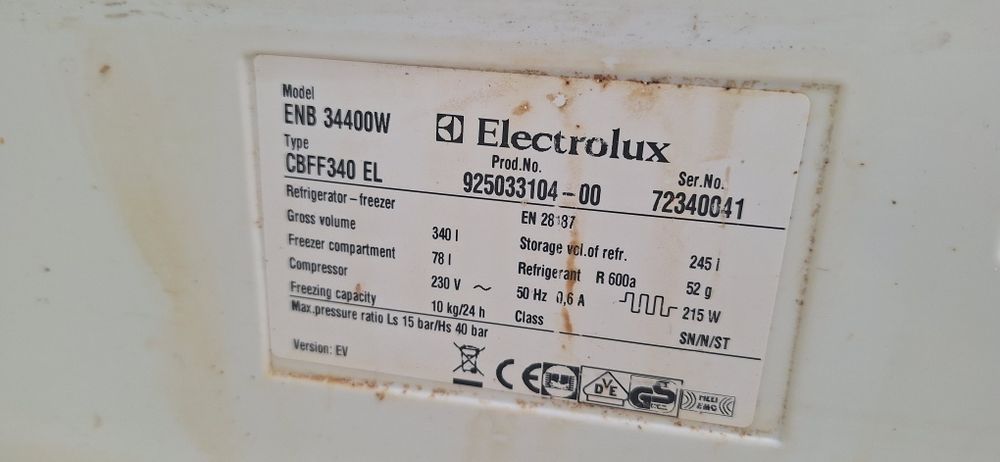 Холодильник Electrolux