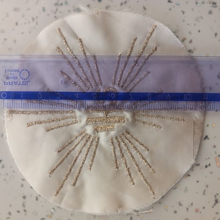 Delikatny wianek komunia i hostia do sukienki komunijnej z roku 1984