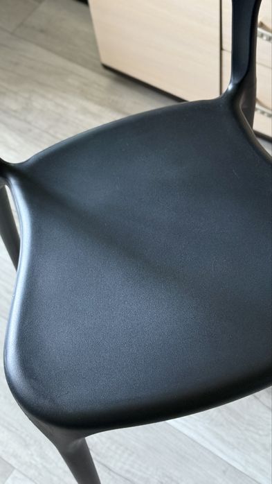 Стул стілець дуже зручний