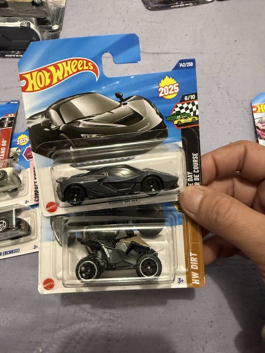 Carrinhos da hotwheels