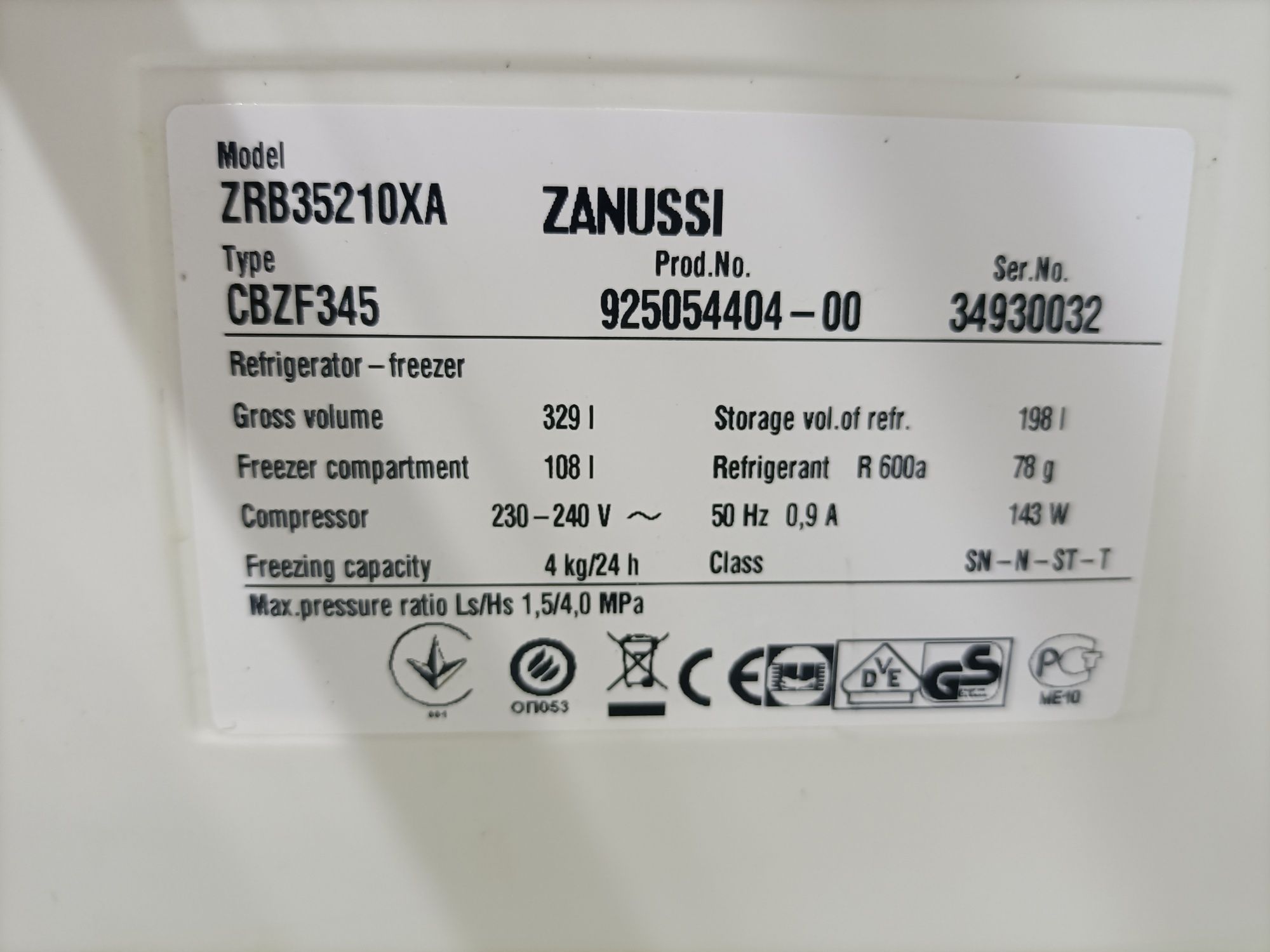 Холодильник сухої заморозки Zanussi