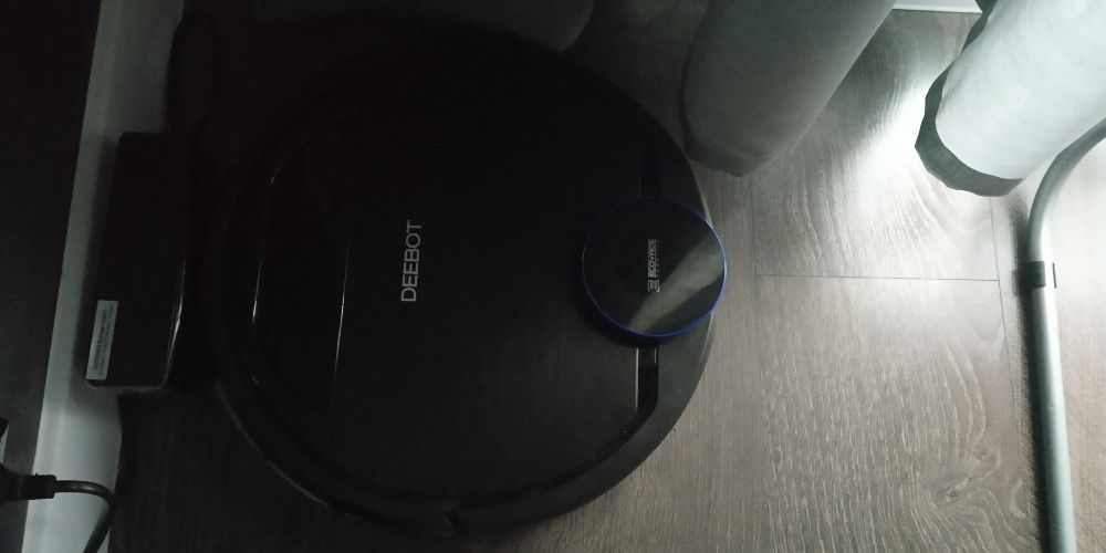 Odkurzacz Sprzątający z funkcją Mopowania Ecovacs Deebot Ozmo930