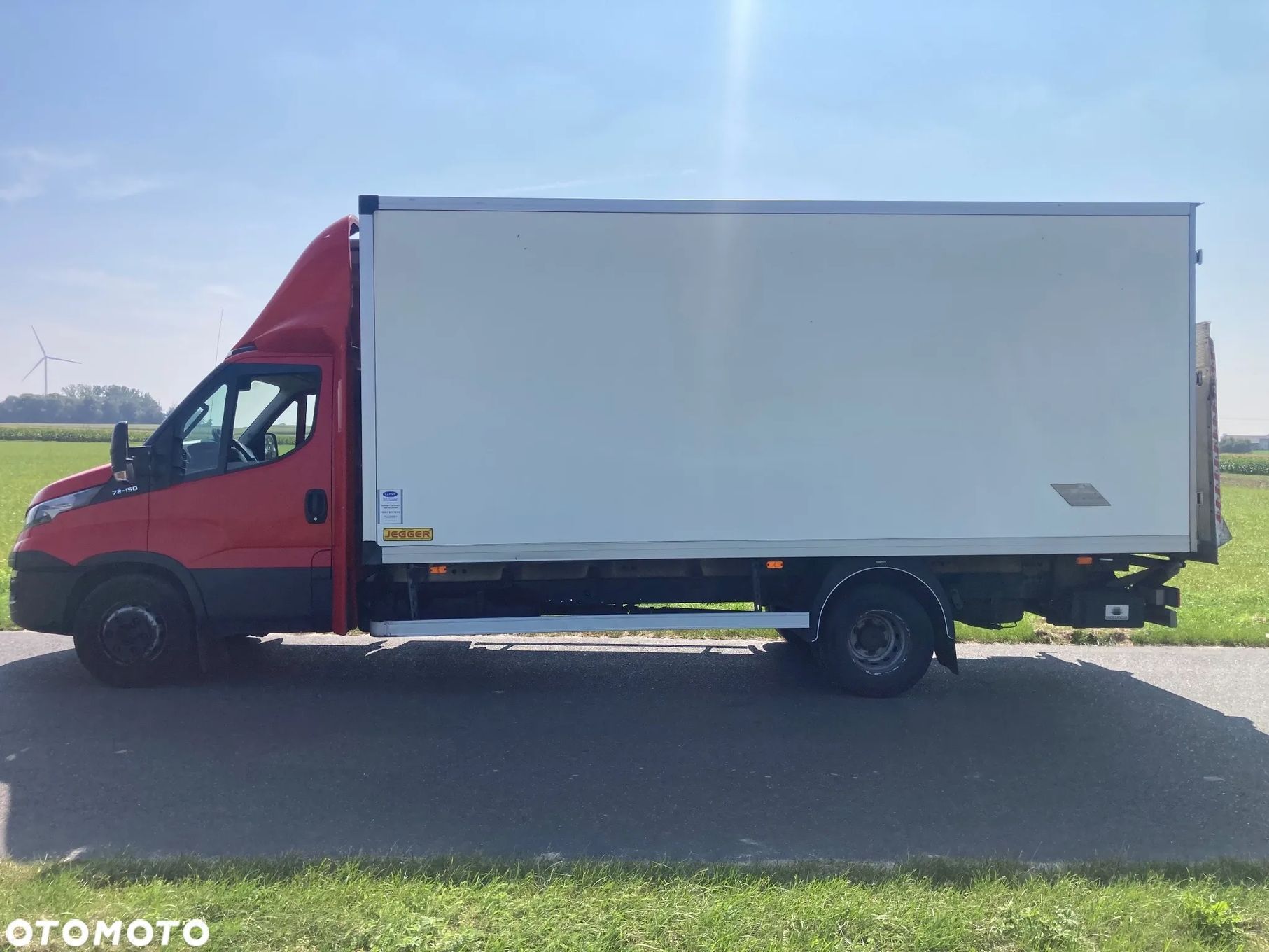 Iveco Daily  Iveco Daily 70C15 chłodnia z windą, salonowy serwisowany
