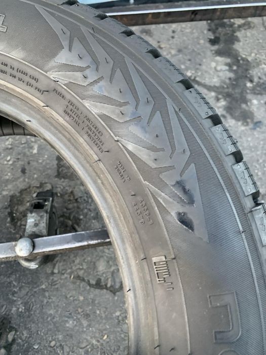 Шини 185/65 R15 Nokian пара 2 штуки зима 2021  рік 6,8