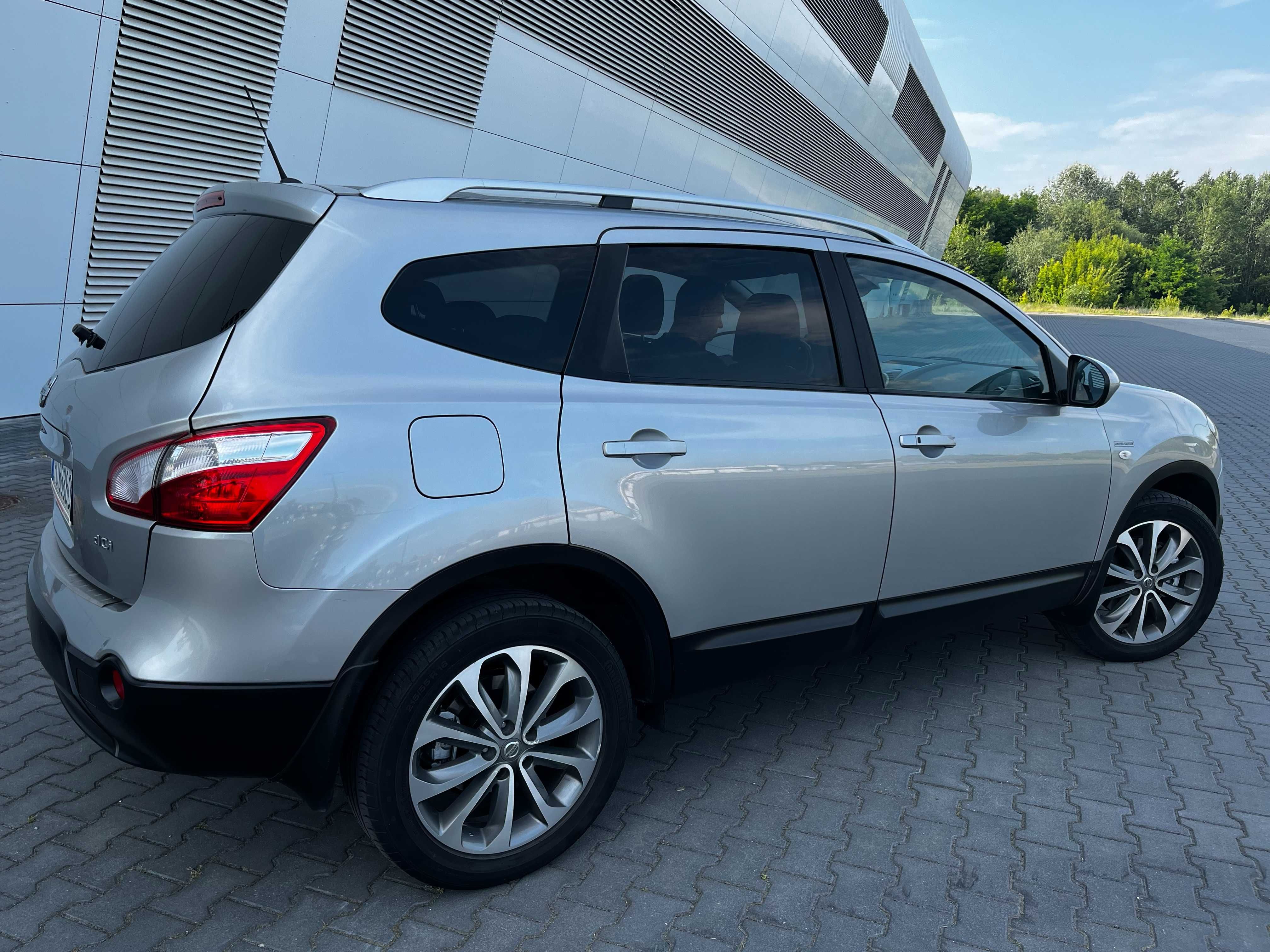 Nissan Qashqai+2 4x4 salon Polska