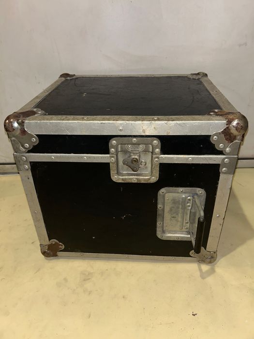 SKRZYNIA do sprzętu grającego