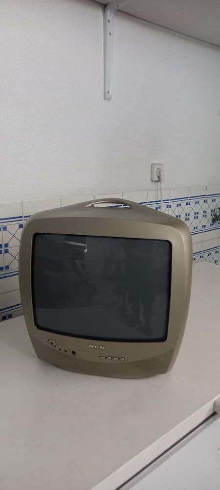 Televisão Philips sem comando