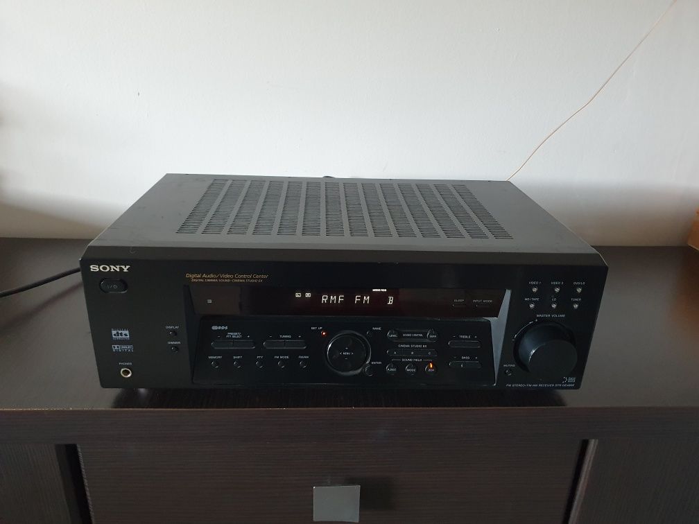 Amplituner Sony STR-DE 485e  5.1 Dts