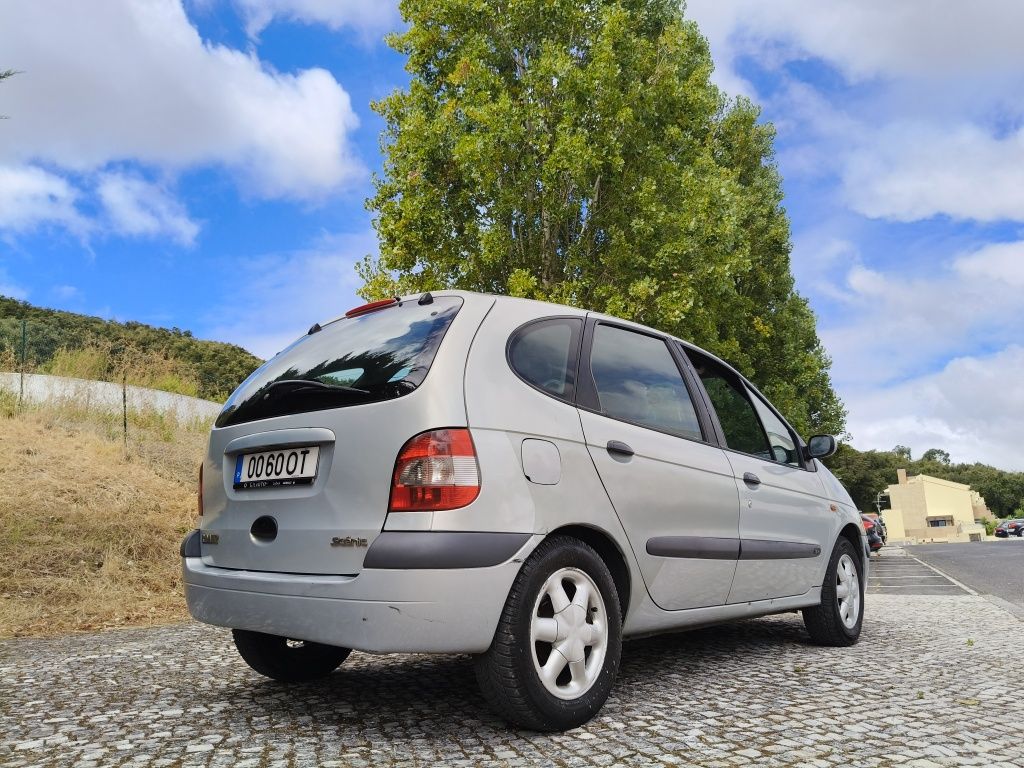 Renault Scenic 1.4 16 vavlas ano 2000