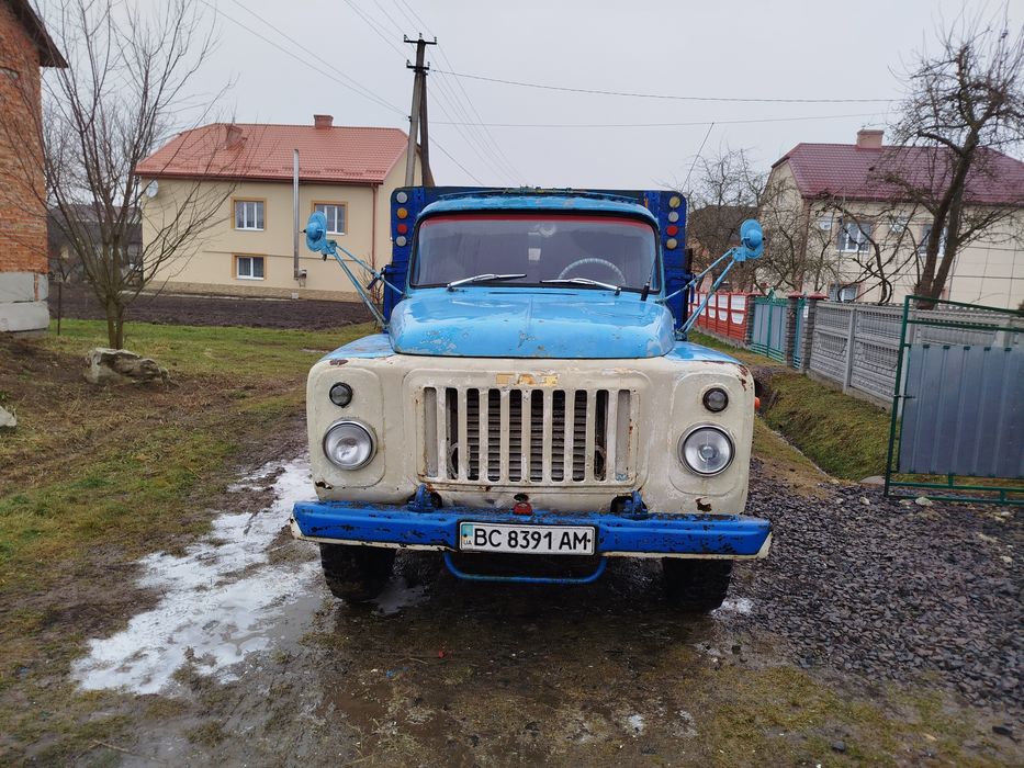 Продам ГАЗ 52    на ходу