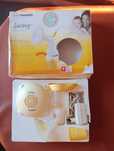 Молокоотсосы Medela в комплекте